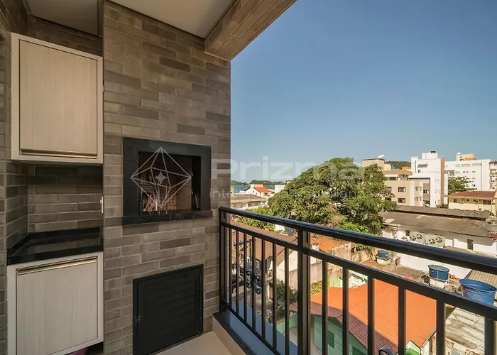 401 Bl 03 - Waldgarten Bombinhas - 50 M Do Mar - Condominio De Alto Padrao - Piscina - Academia - Salao De Jogos