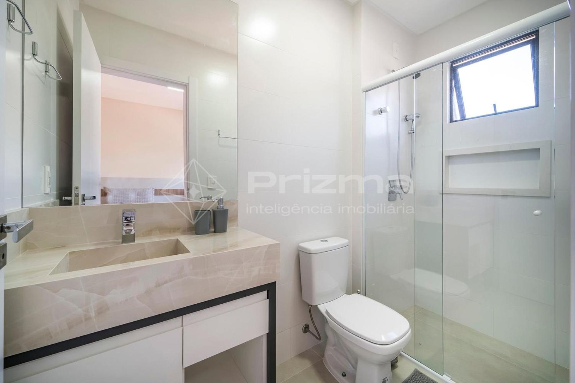 Waldgarten Bombinhas: Beachfront Luxury With Pool And Fitness Center Bombinhas