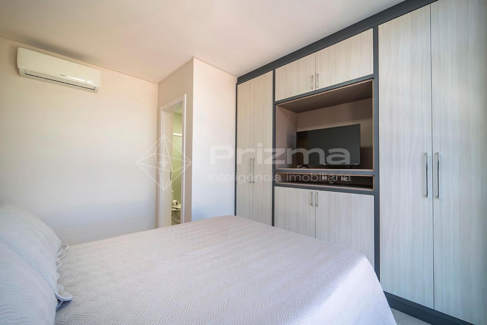 Apartment Waldgarten Bombinhas: Beachfront Luxury With Pool And Fitness Center